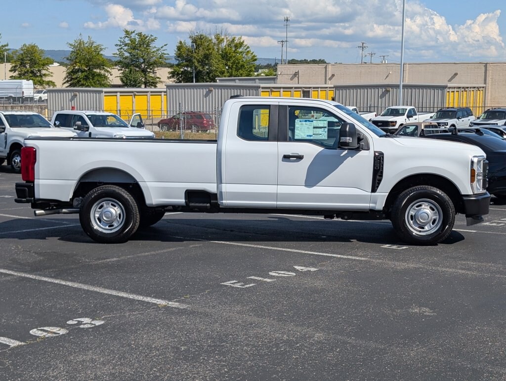 New 2027 Ford F-250SD XL Truck