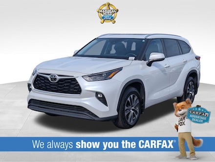 2022 Toyota Highlander XLE SUV