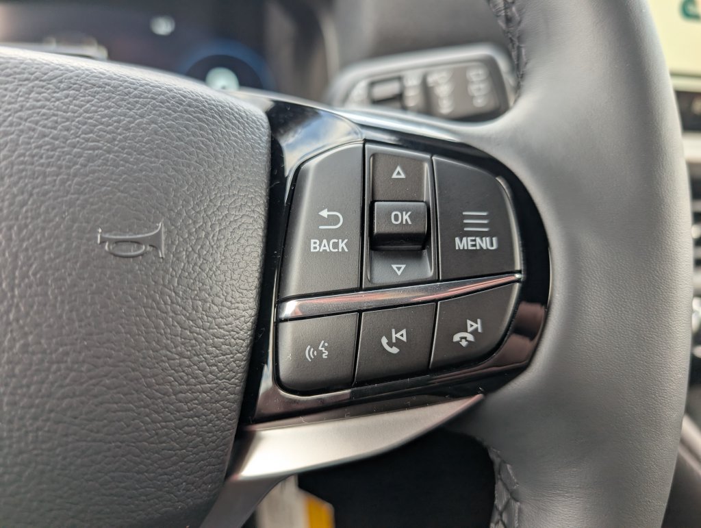 2026 Ford Explorer Platinum - Photo 11