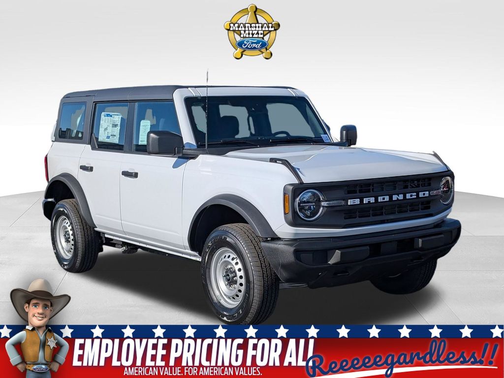 2025 Ford Bronco Base 4x4's photo