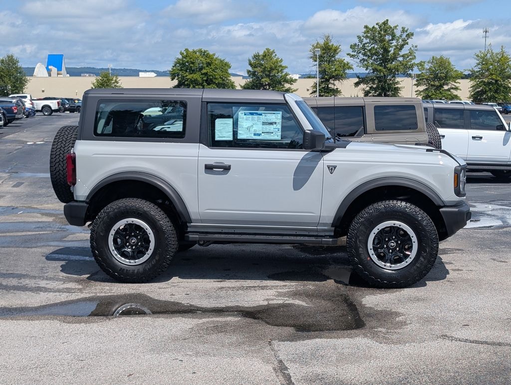 New 2026 Ford Bronco Base SUV