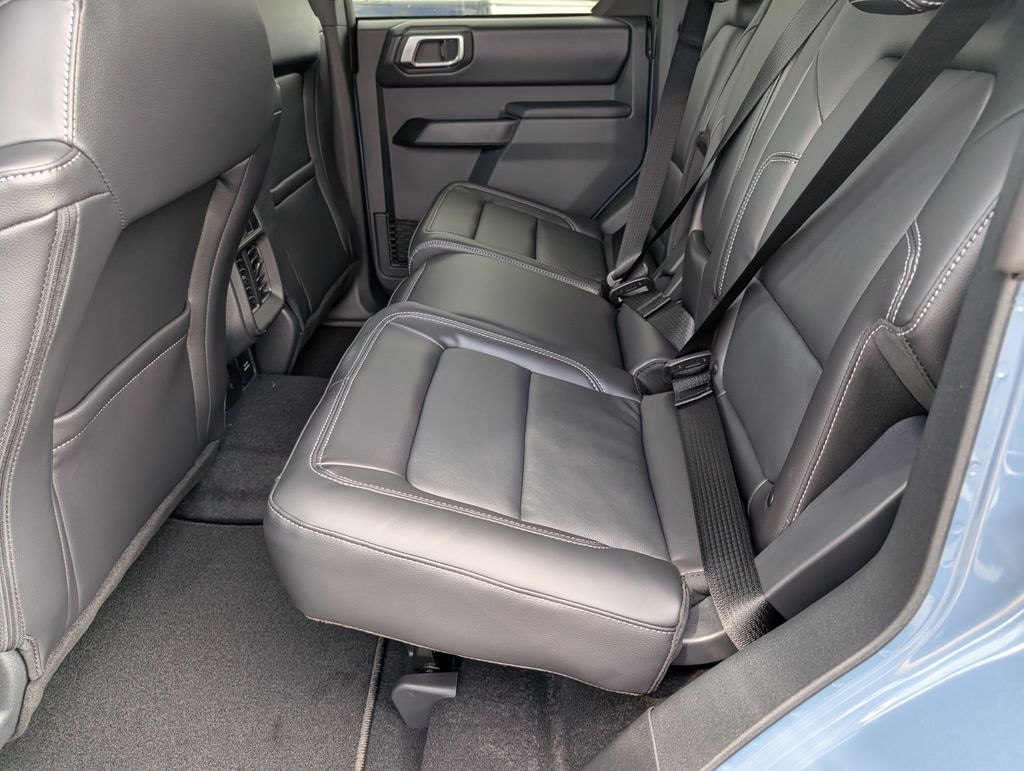 New 2025 Ford Bronco Outer Banks SUV