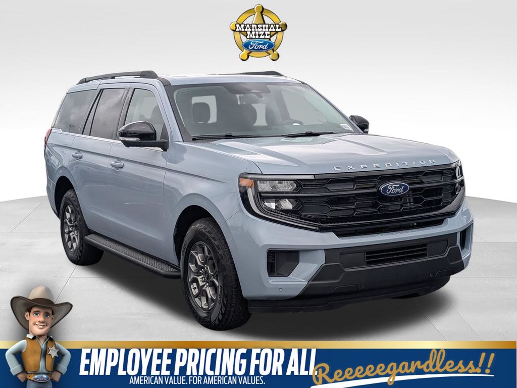 2026 Ford Expedition Active 4x4's photo