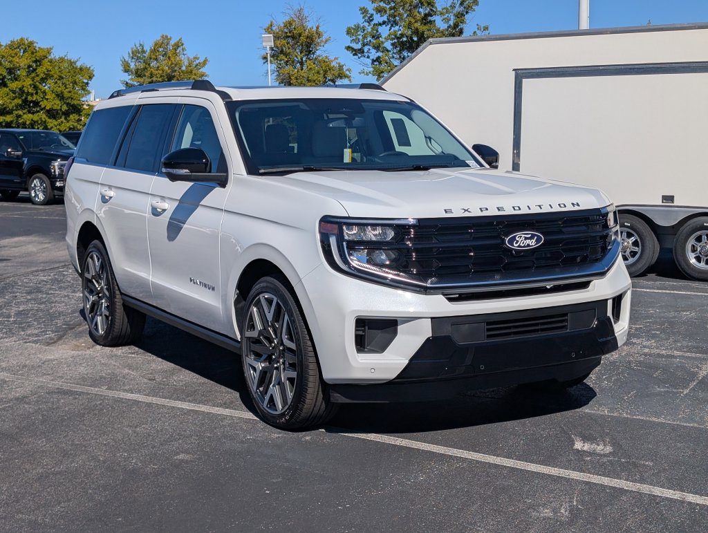 New 2027 Ford Expedition Platinum SUV
