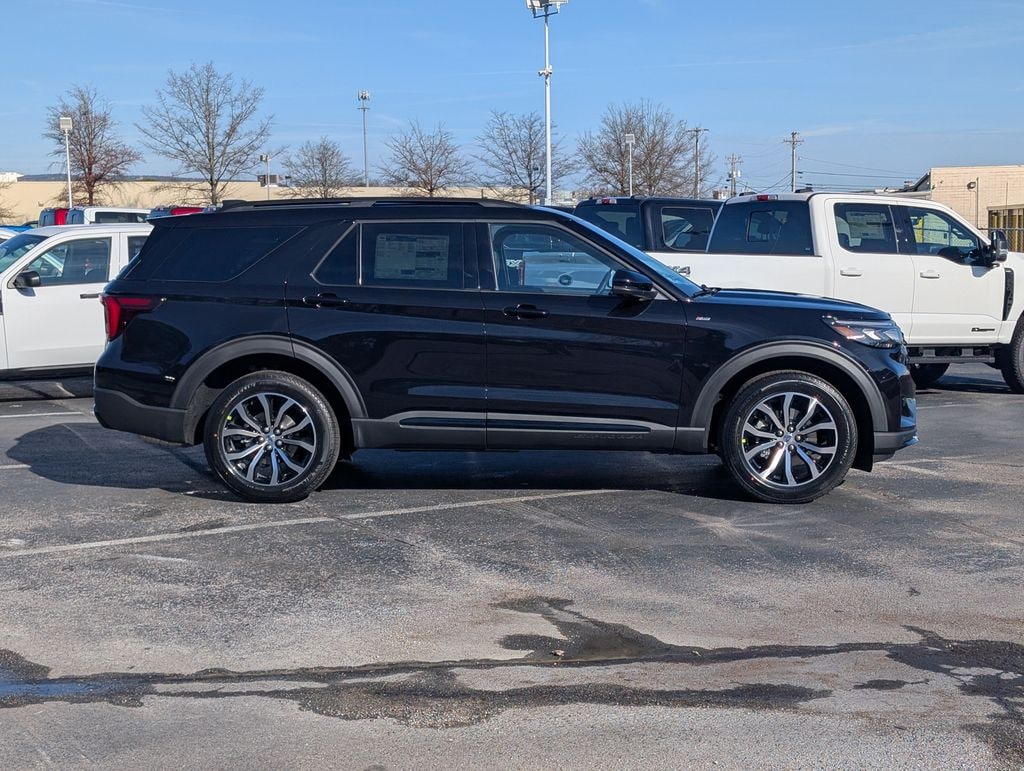 New 2026 Ford Explorer ST-Line SUV