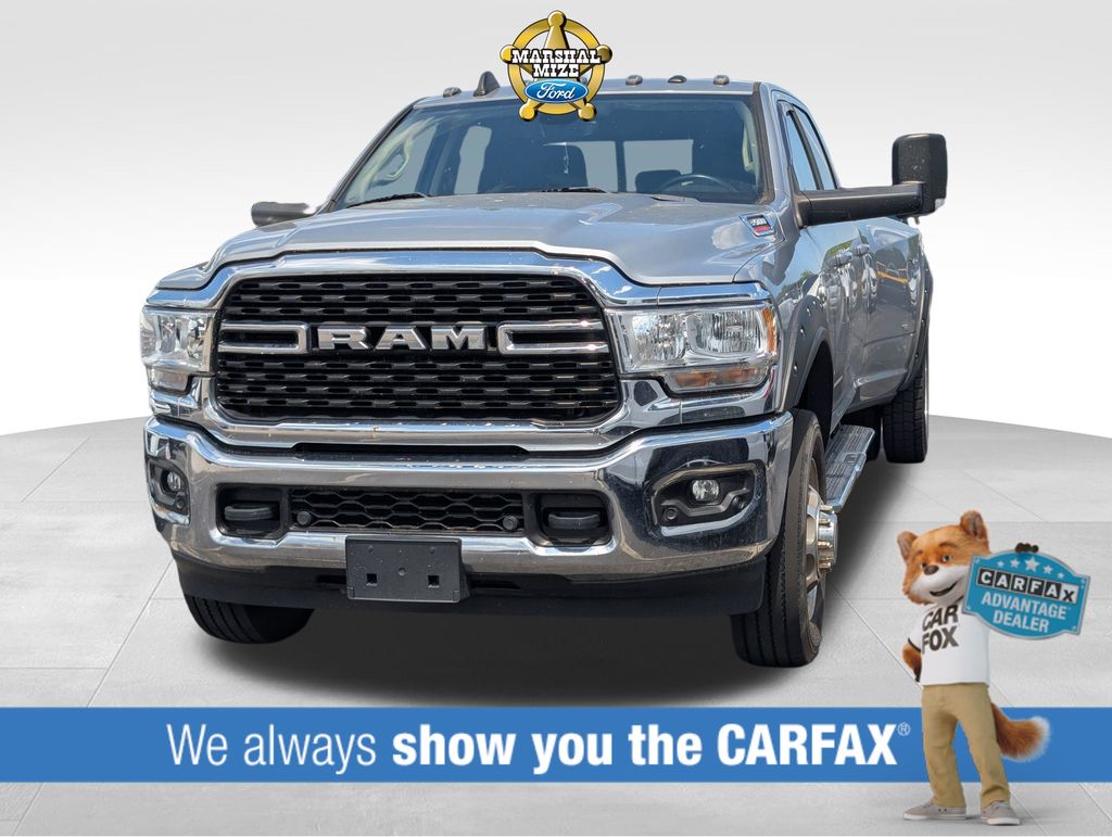 2022 RAM 3500 Big Horn 4X4 Crew Cab LWB's photo