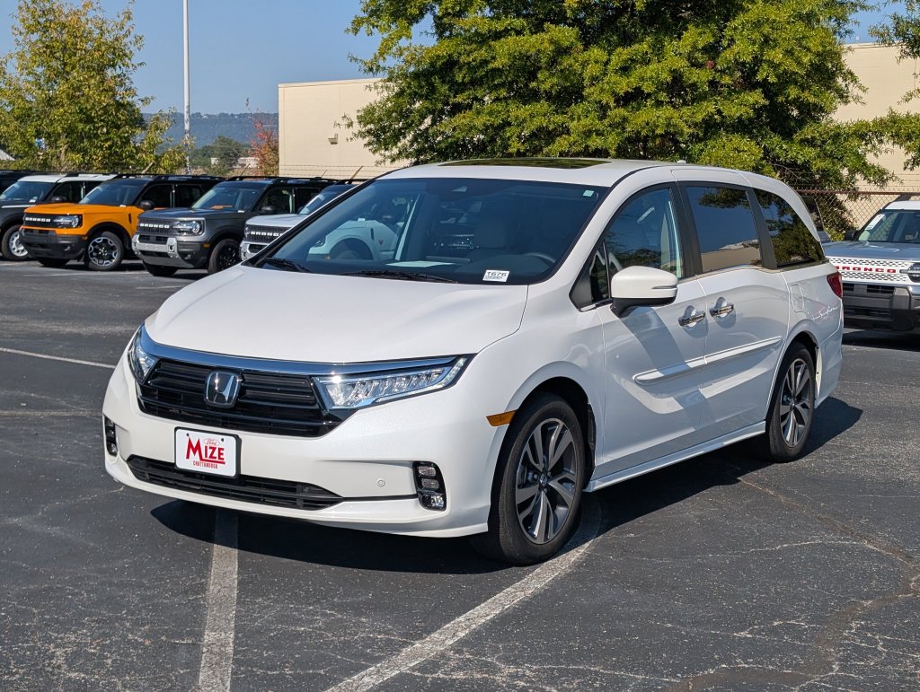 Used 2023 Honda Odyssey Touring Minivan/Van