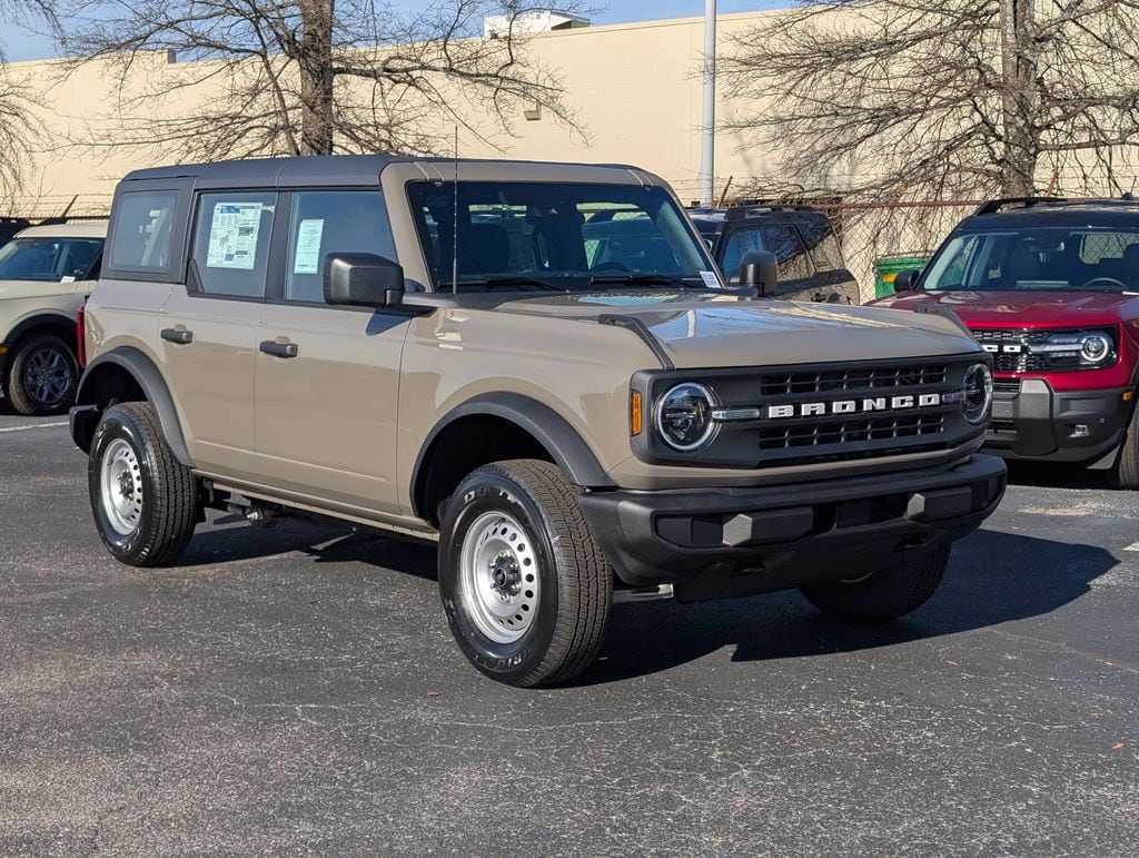 New 2025 Ford Bronco Base SUV