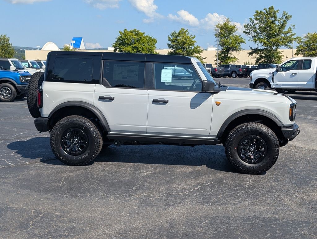 New 2026 Ford Bronco Badlands SUV