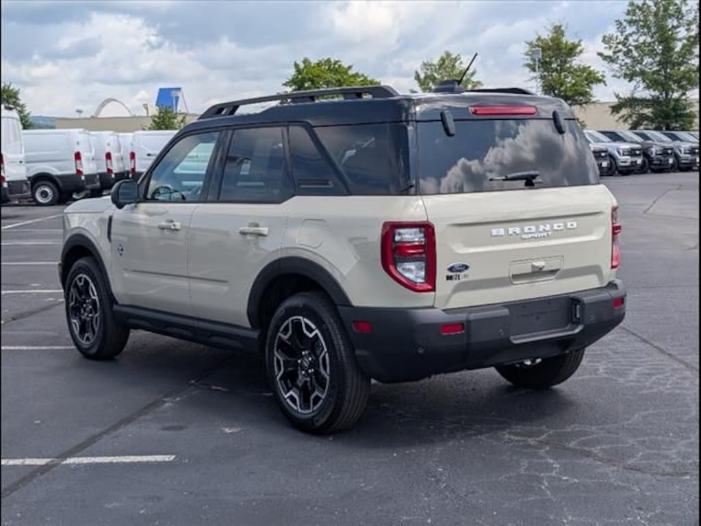 New 2025 Ford Bronco Sport Outer Banks SUV