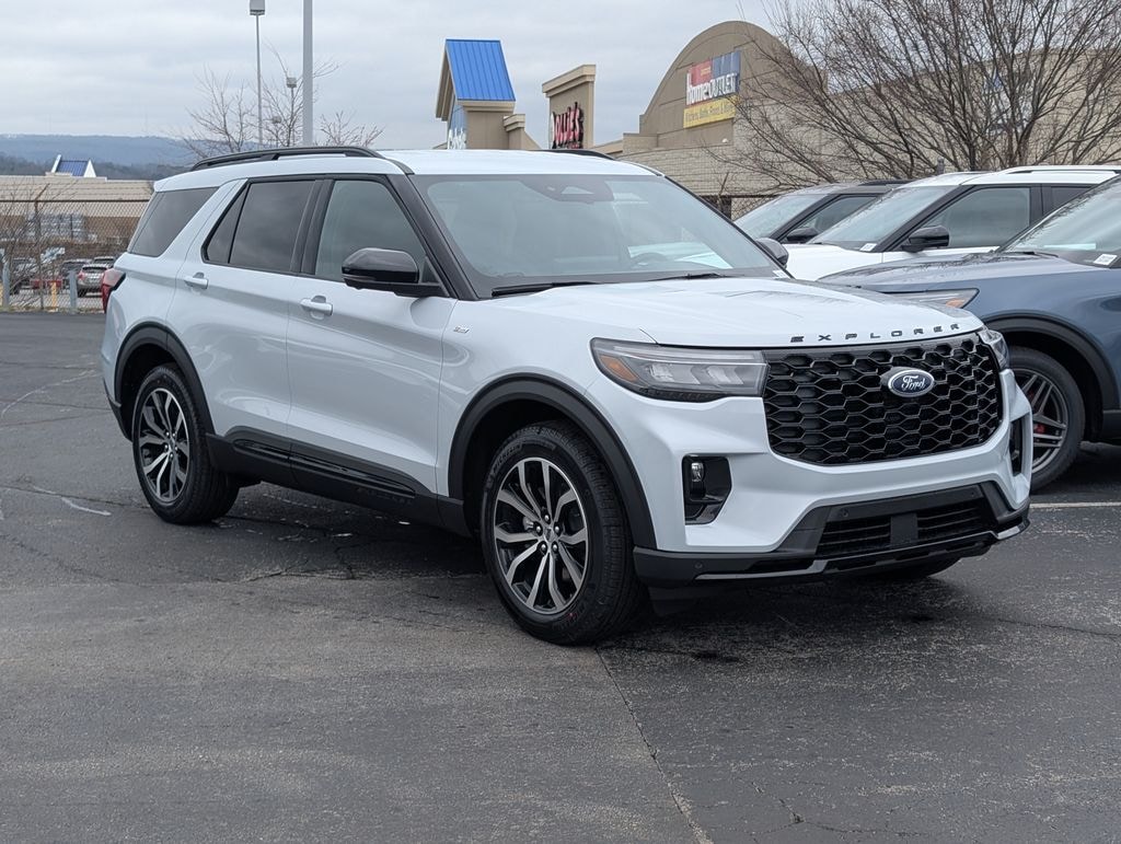 New 2026 Ford Explorer ST-Line SUV