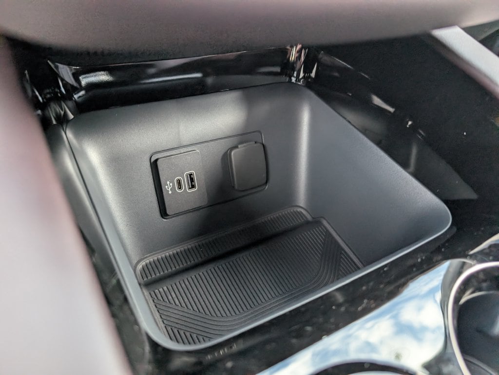 2026 Ford Explorer Platinum - Photo 15