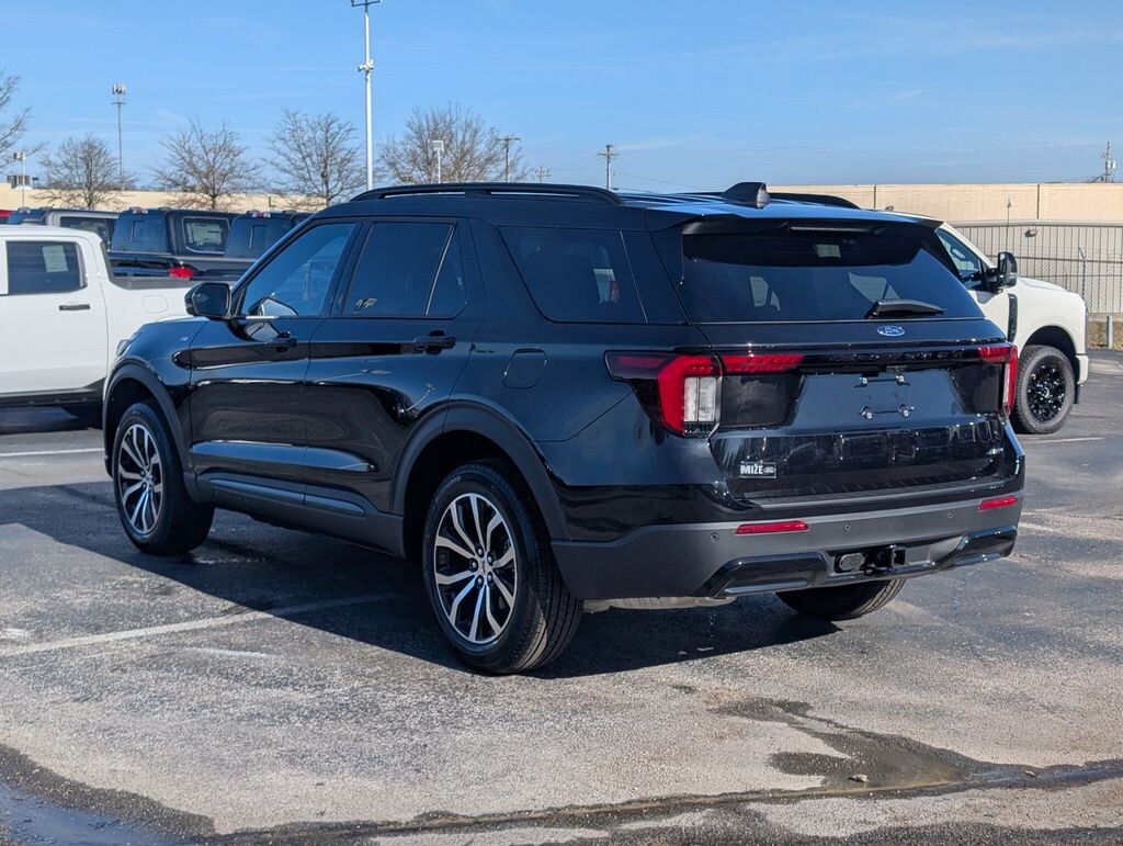 New 2026 Ford Explorer ST-Line SUV