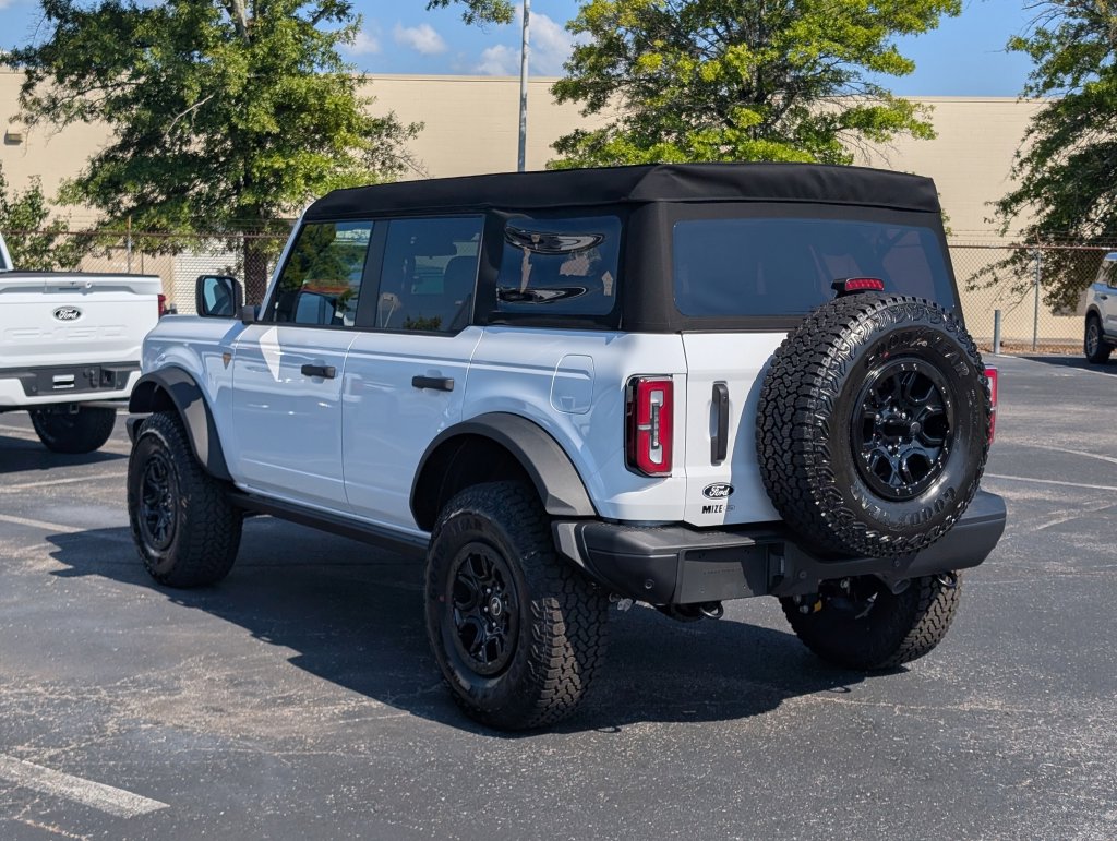 New 2026 Ford Bronco Badlands SUV