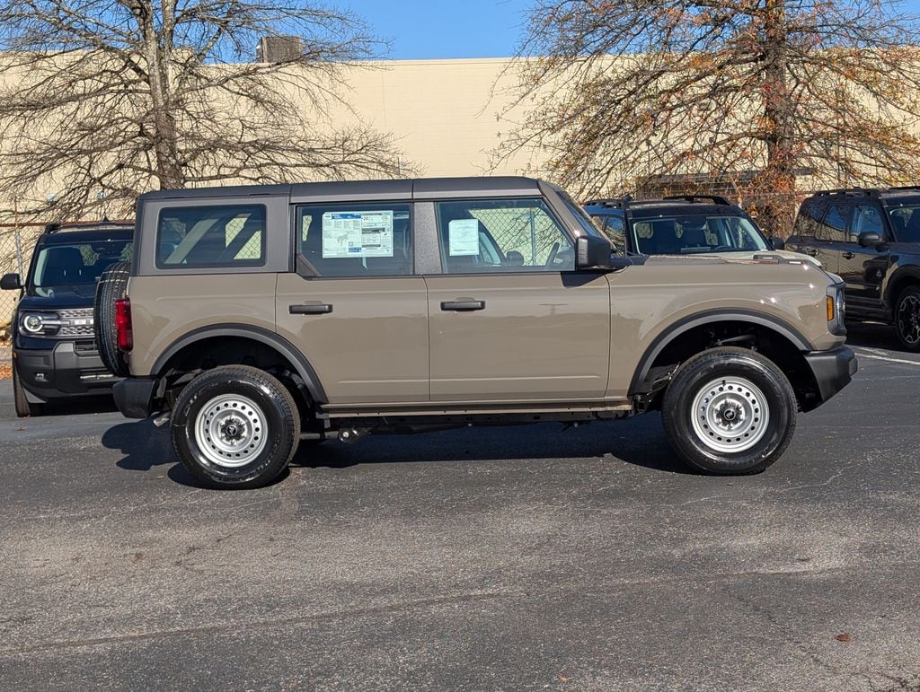 New 2025 Ford Bronco Base SUV