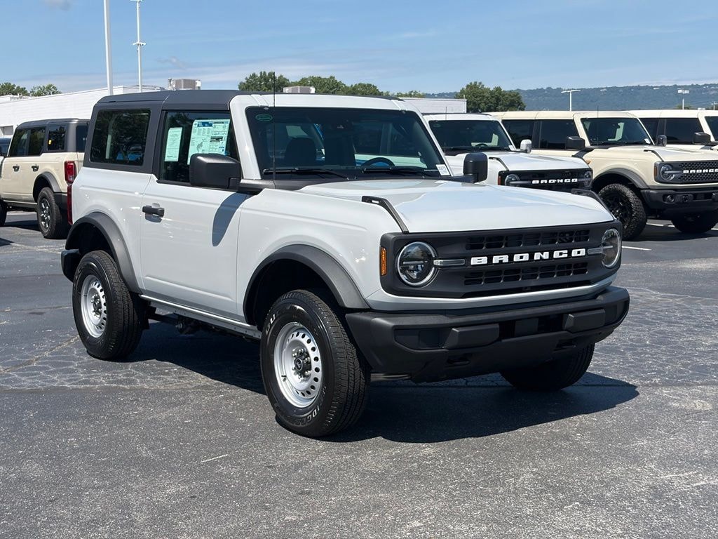 New 2026 Ford Bronco Base SUV