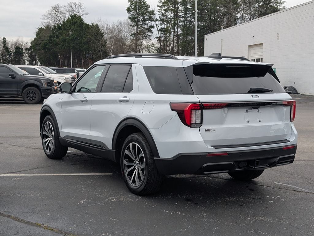 New 2026 Ford Explorer ST-Line SUV