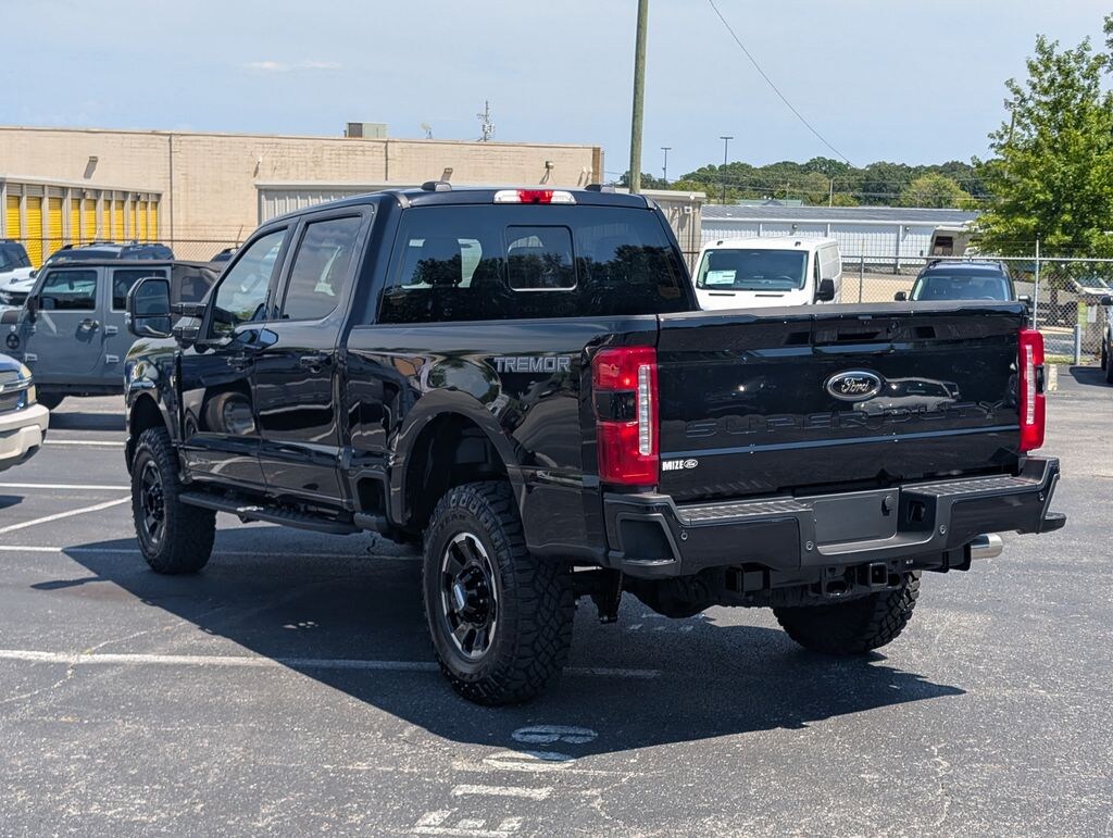 New 2026 Ford F-350SD Lariat Truck