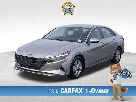 2023 Hyundai Elantra SE Sedan