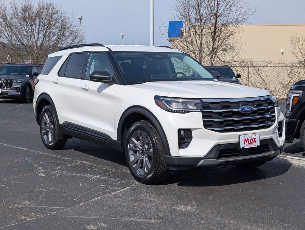 New 2026 Ford Explorer Active SUV