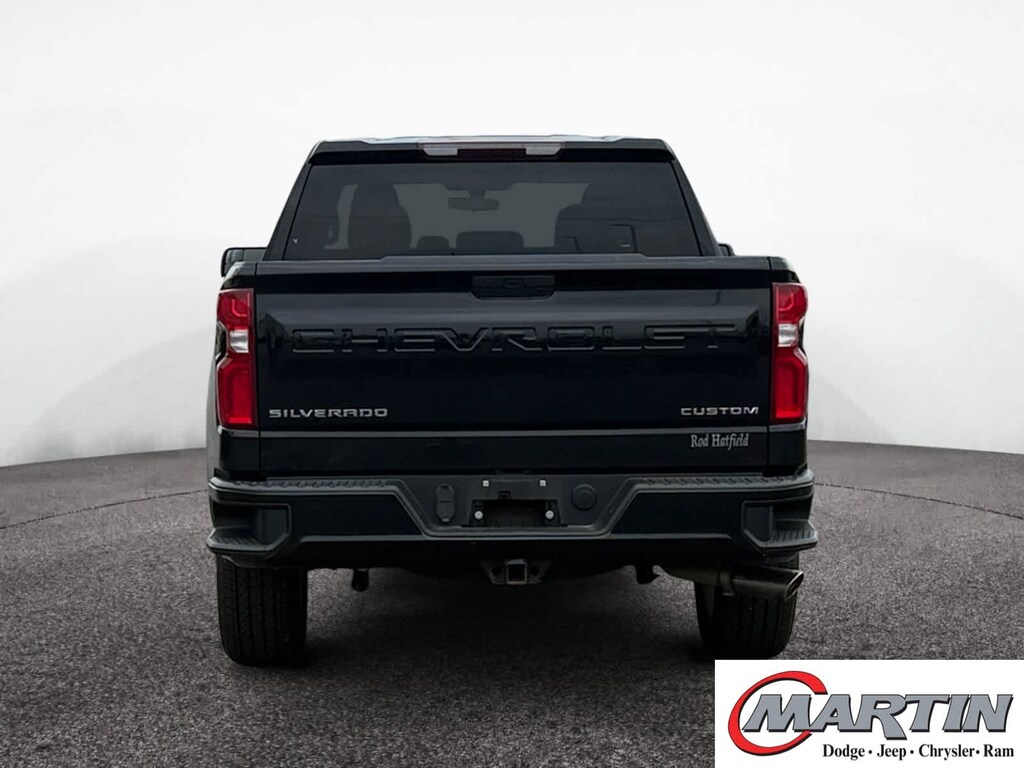 Used 2020 Chevrolet Silverado 1500 Custom 4WD Crew Cab 147 4WD Crew Cab 147