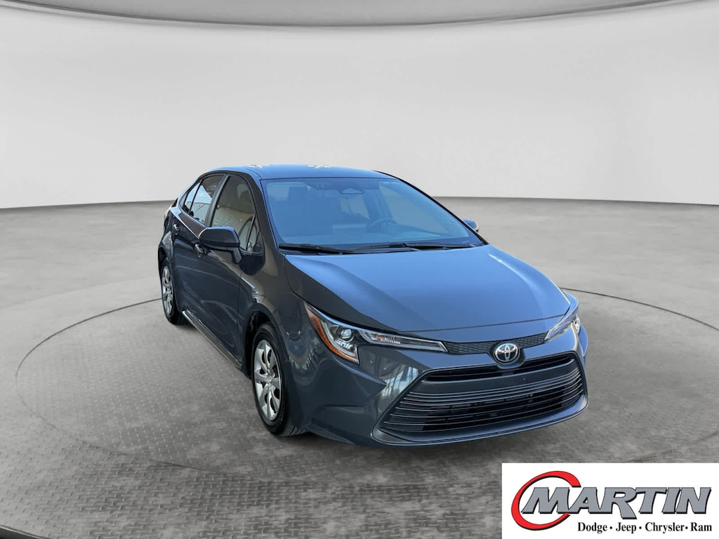 Used 2025 Toyota Corolla LE CVT (Natl)