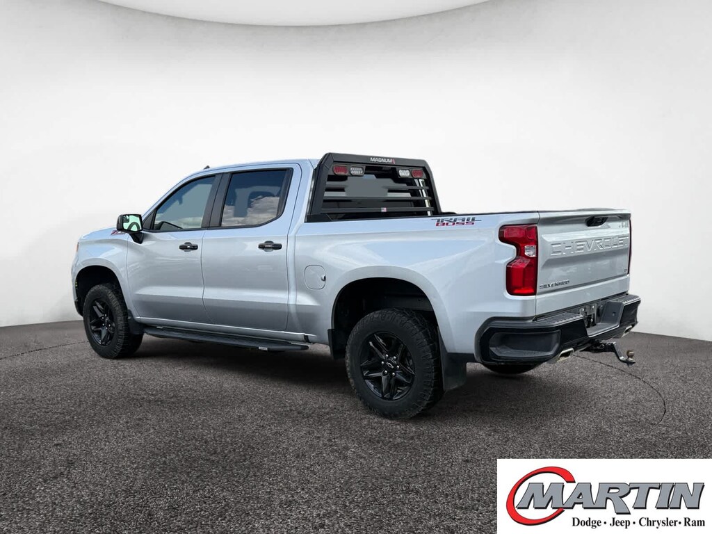Used 2022 Chevrolet Silverado 1500 LT Trail Boss 4WD Crew Cab 147 4WD Crew Cab 147