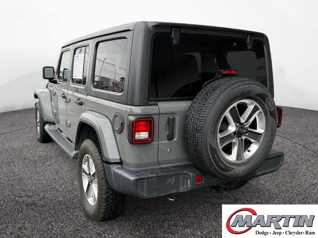 Used 2020 Jeep Wrangler Unlimited Sahara 4x4
