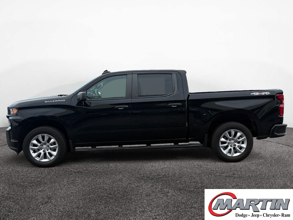 Used 2020 Chevrolet Silverado 1500 Custom 4WD Crew Cab 147 4WD Crew Cab 147
