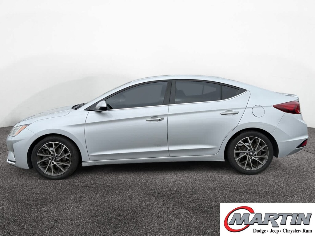 Used 2019 Hyundai Elantra Limited Auto