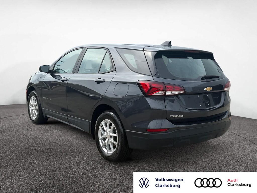 Used 2022 Chevrolet Equinox LS FWD