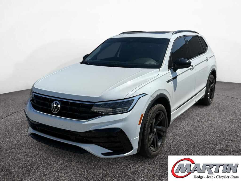 Used 2024 Volkswagen Tiguan SE R-Line Black 2.0T FWD