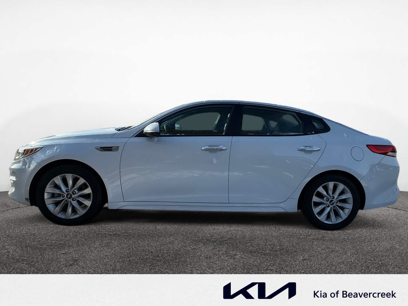 Used 2017 Kia Optima LX with VIN 5XXGT4L33HG147989 for sale in Bowling Green, KY