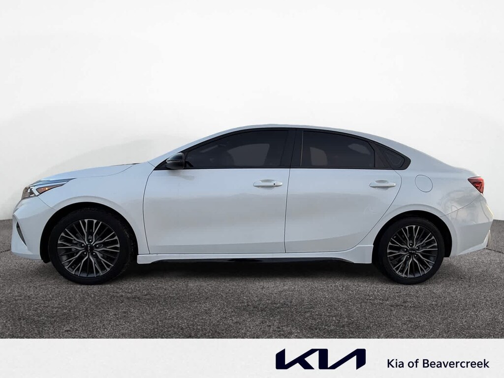 Used 2024 Kia Forte GT-Line IVT