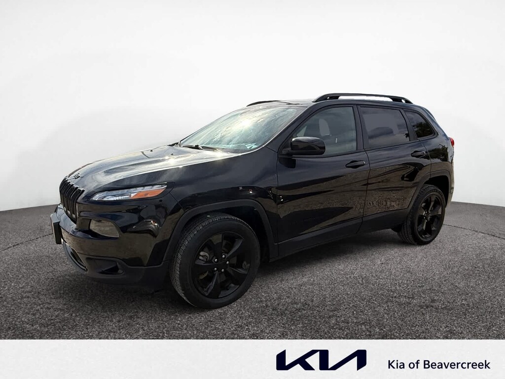 Used 2016 Jeep Cherokee Altitude FWD