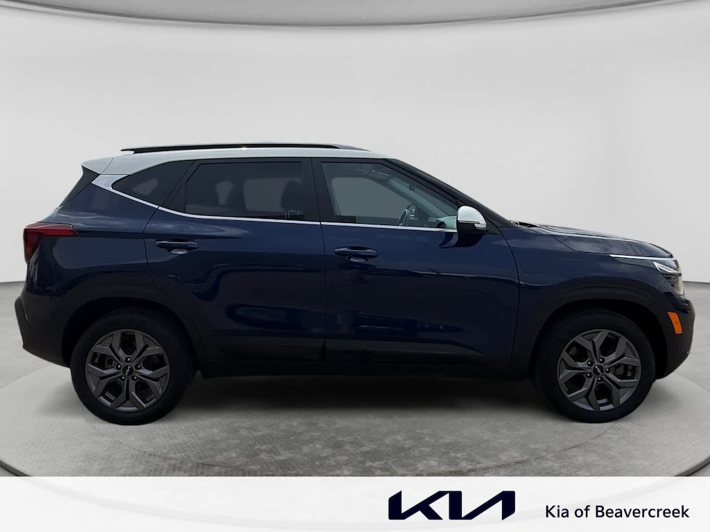 Used 2024 Kia Seltos S IVT AWD