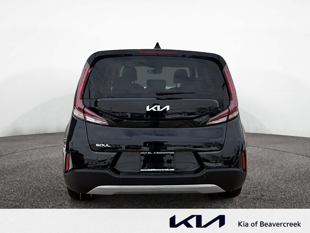 Used 2024 Kia Soul LX IVT