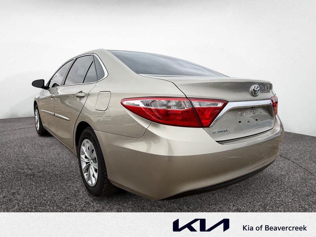 Used 2017 Toyota Camry LE Auto (Natl)