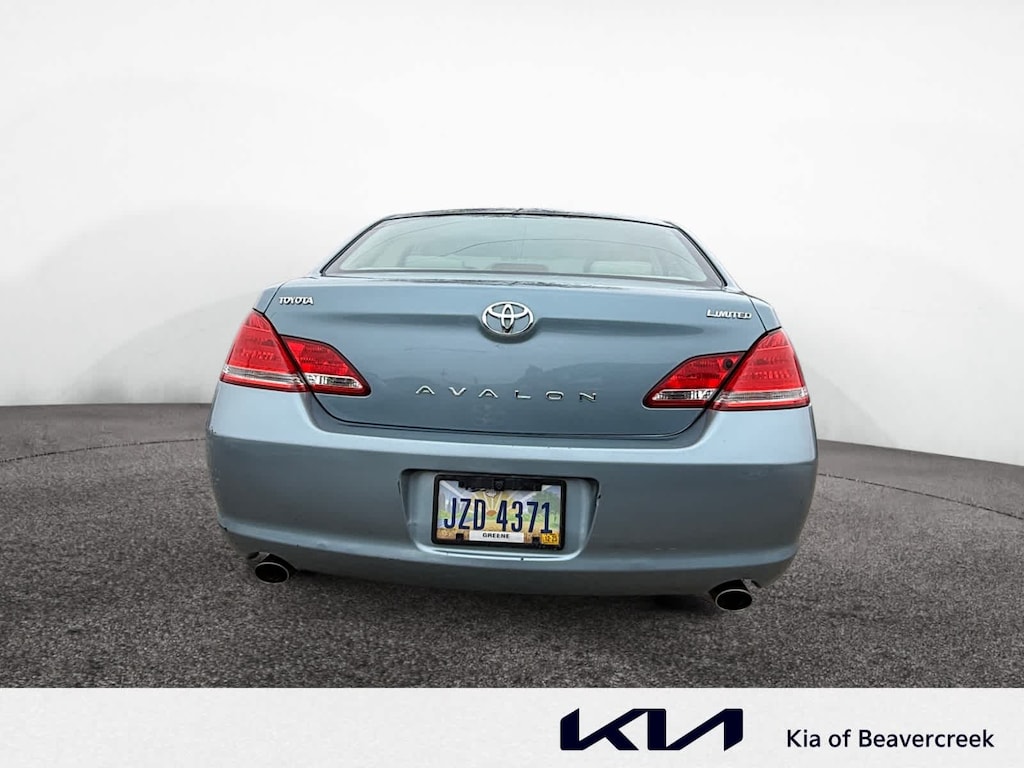 Used 2006 Toyota Avalon Limited Sdn