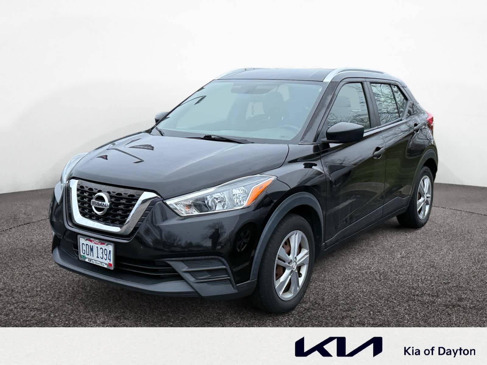 2019 Nissan Kicks S's photo