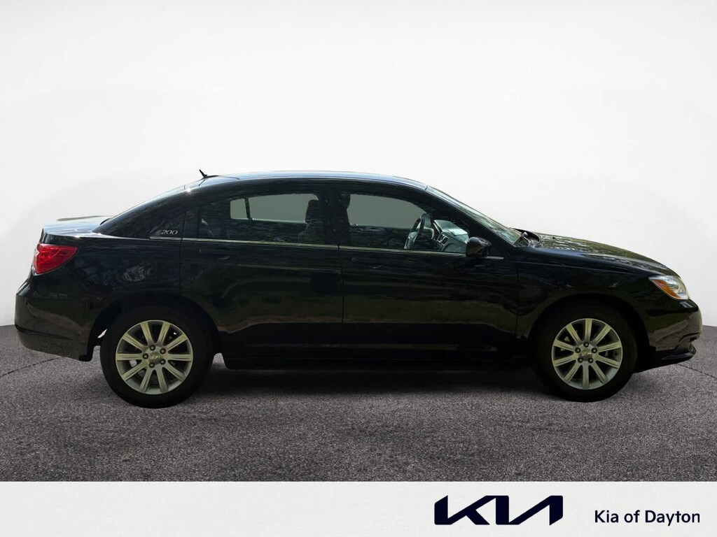 Used 2013 Chrysler 200 Touring Sdn