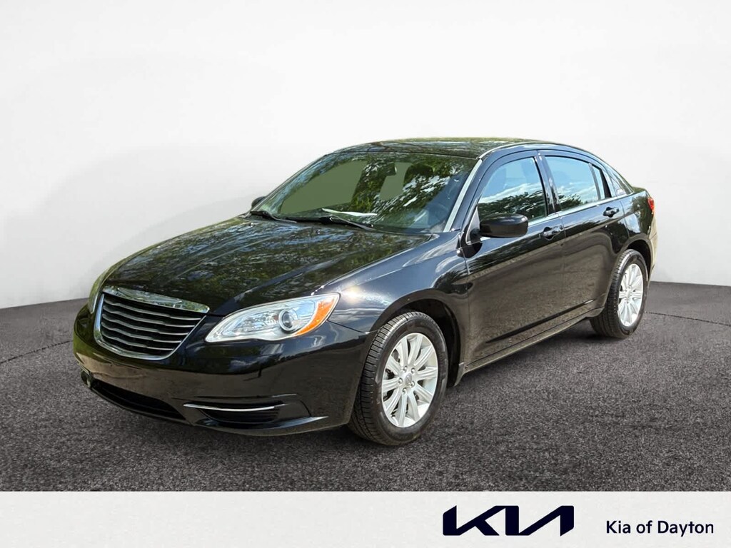 Used 2013 Chrysler 200 Touring Sdn