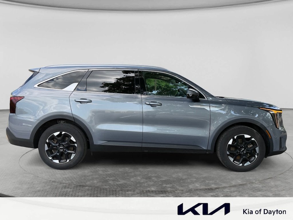 Certified 2024 Kia Sorento S FWD
