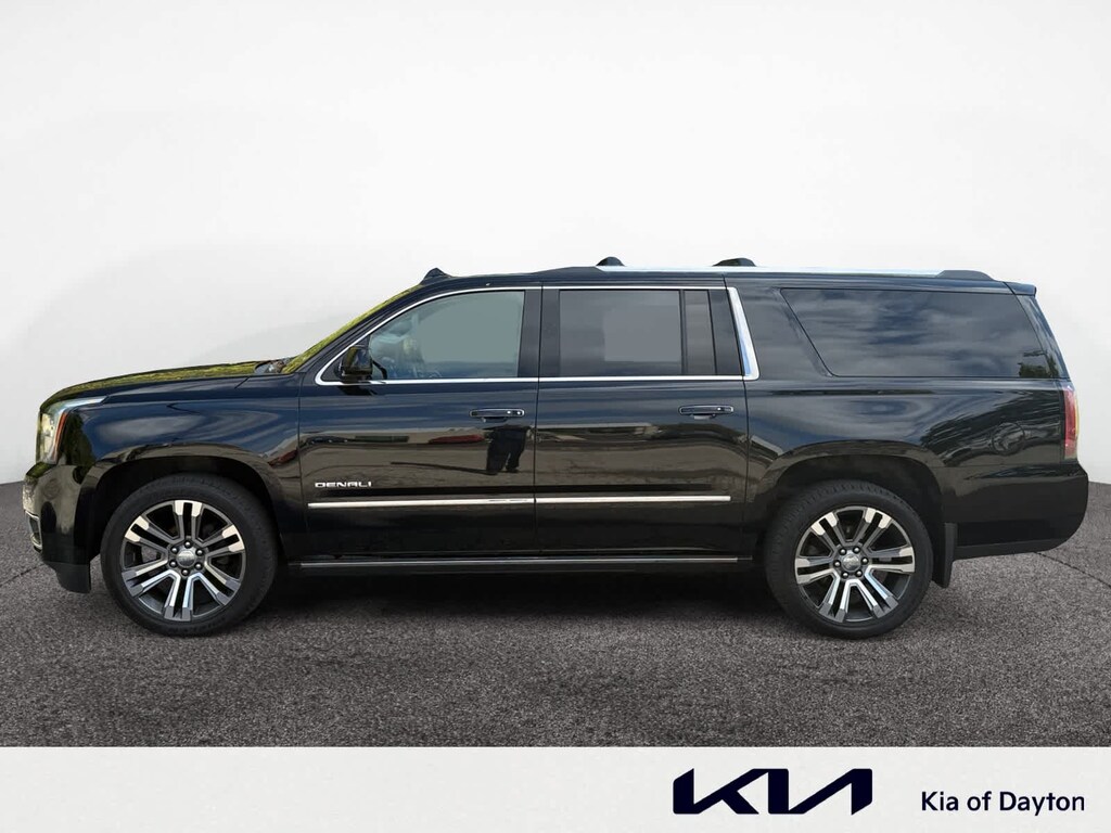 Used 2018 GMC Yukon XL Denali 4WD