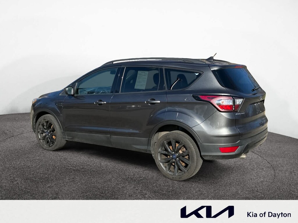 Used 2018 Ford Escape SE 4WD