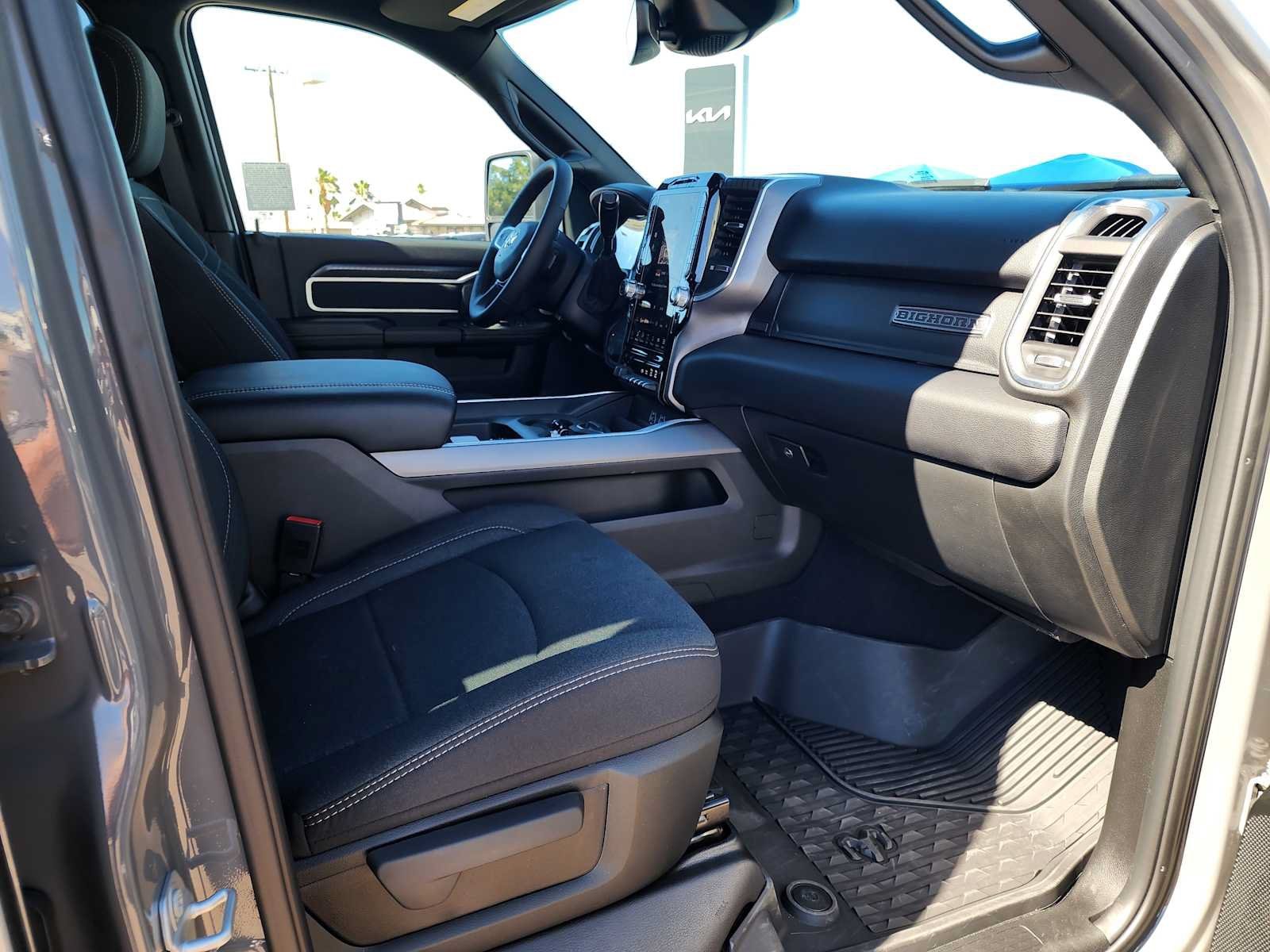 2026 RAM 2500 Big Horn - Photo 11