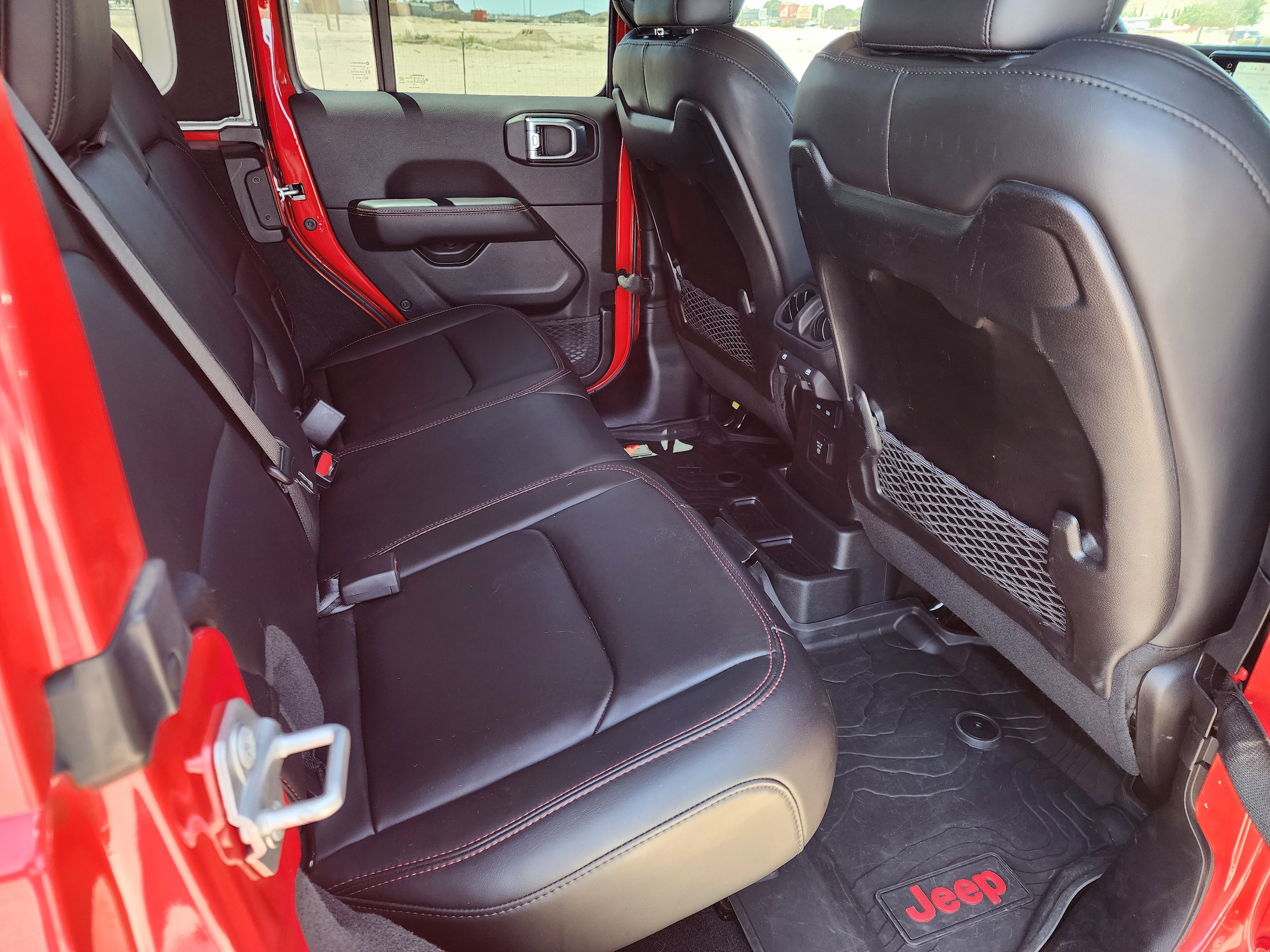 2024 Jeep Wrangler 4-Door Rubicon X - Photo 13