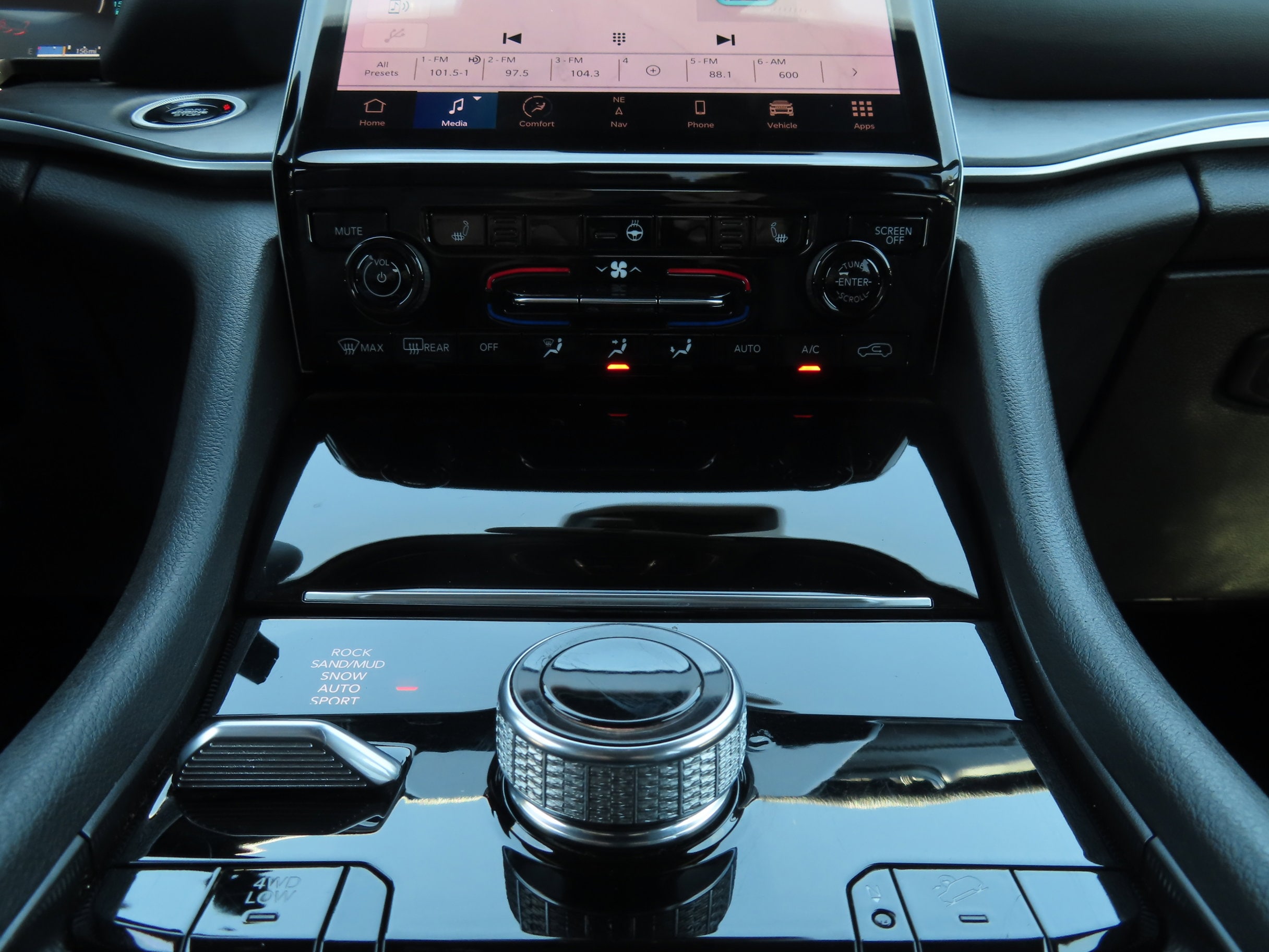 2024 Jeep Grand Cherokee 4xe - Photo 30