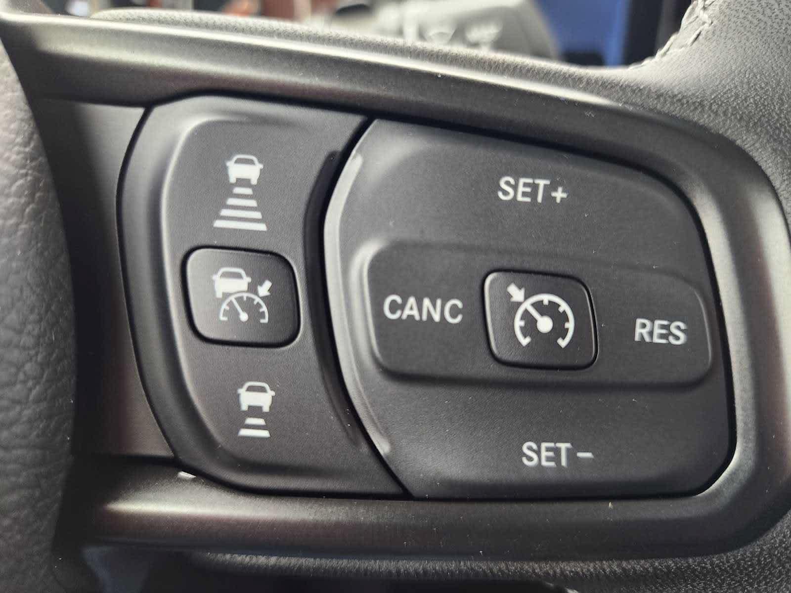 2026 Jeep Wrangler 4-Door Willys - Photo 20