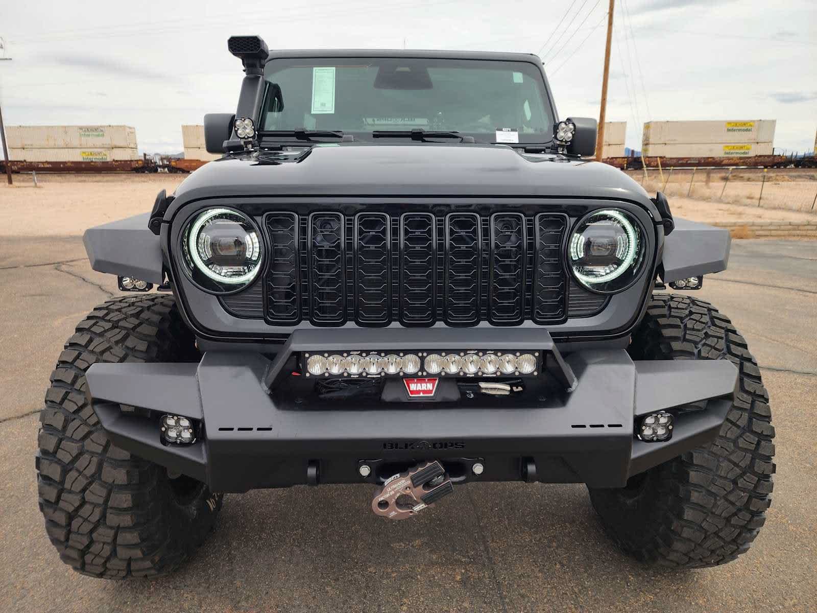 2026 Jeep Wrangler 4-Door Willys - Photo 6